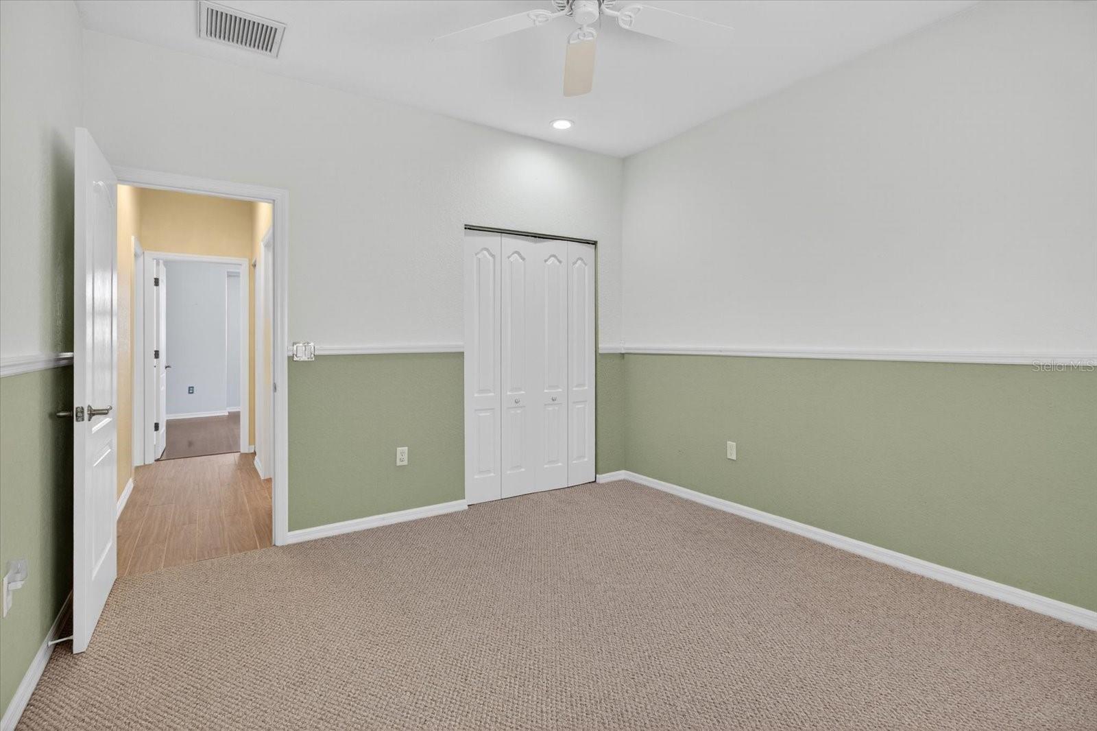 OAKLEY - Residential