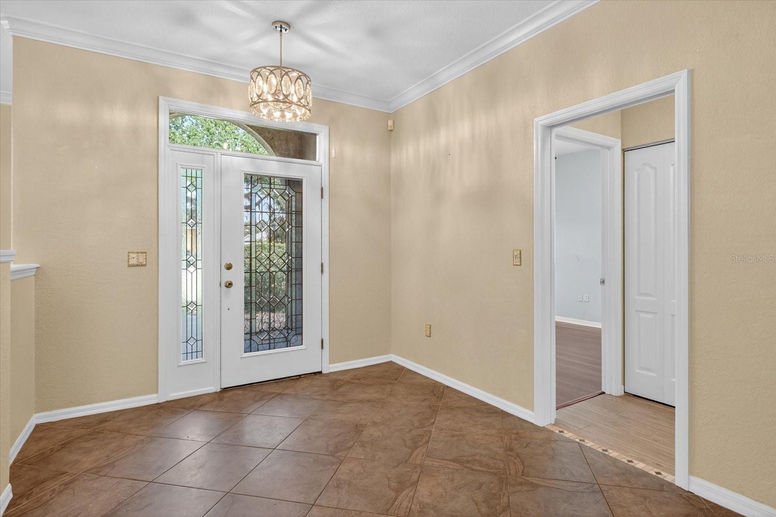 OAKLEY - Residential