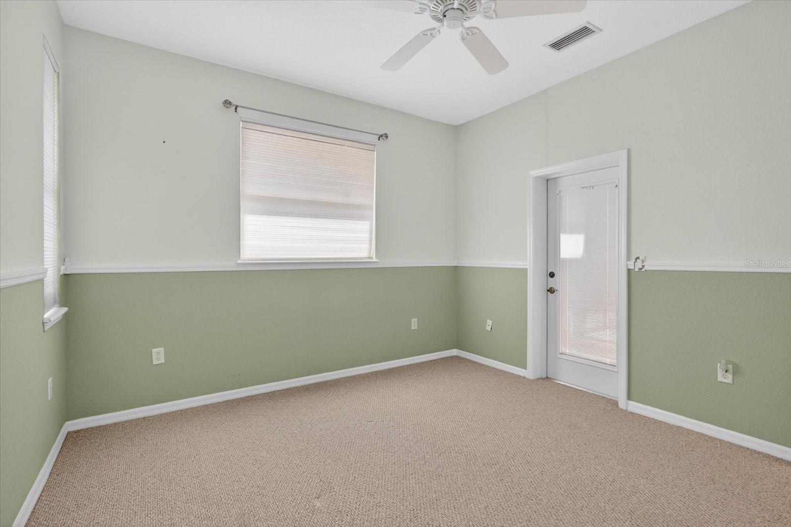 OAKLEY - Residential