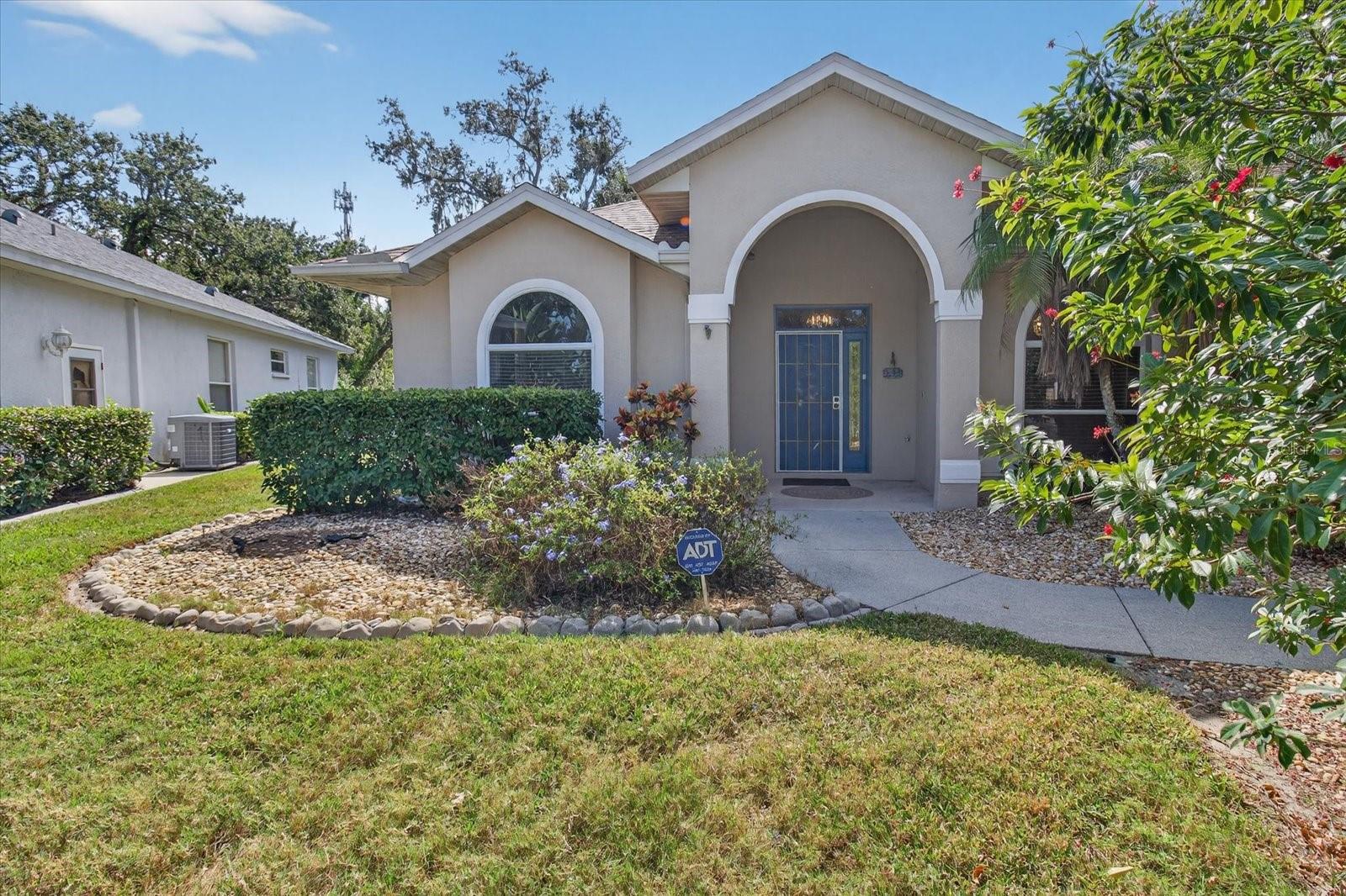 OAKLEY - Residential