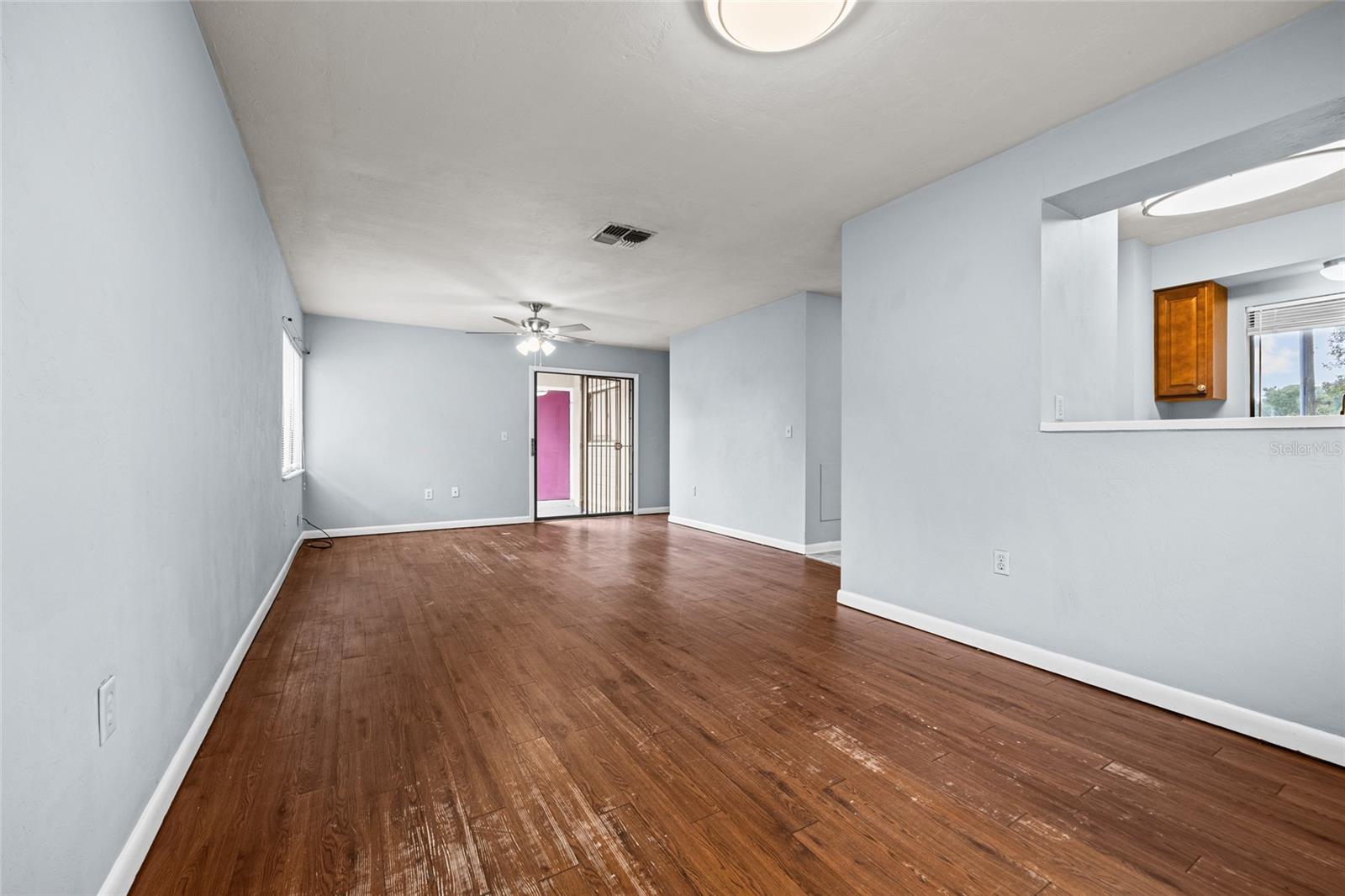 PORTERS OAKS CLUSTER - Residential Lease