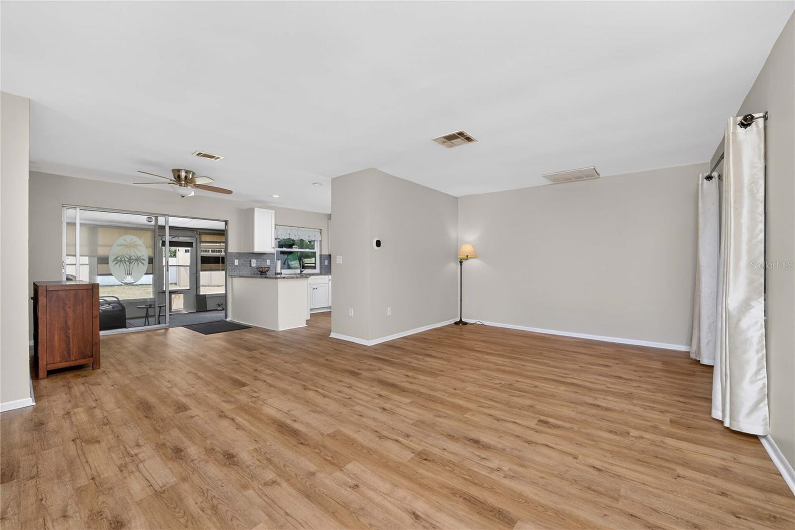 557 MAGNOLIA AVENUE NW