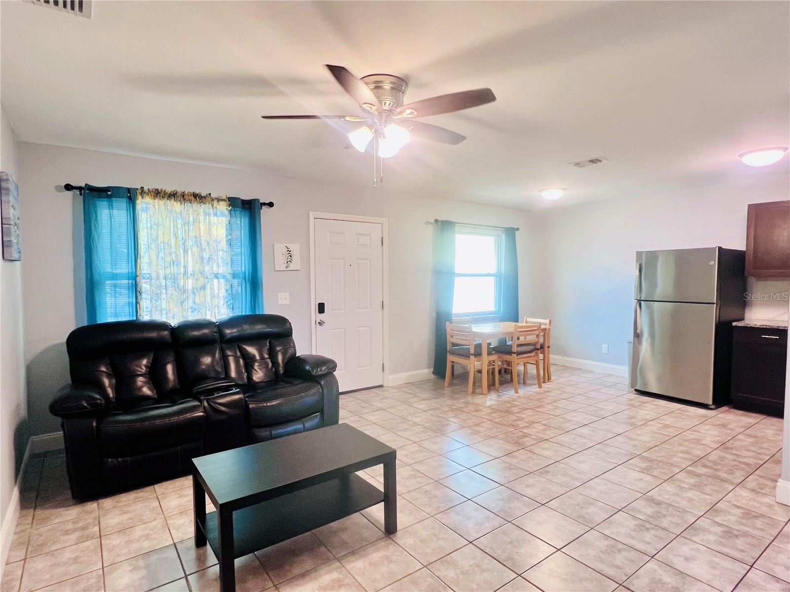 KENSINGTON PARK - Residential Lease