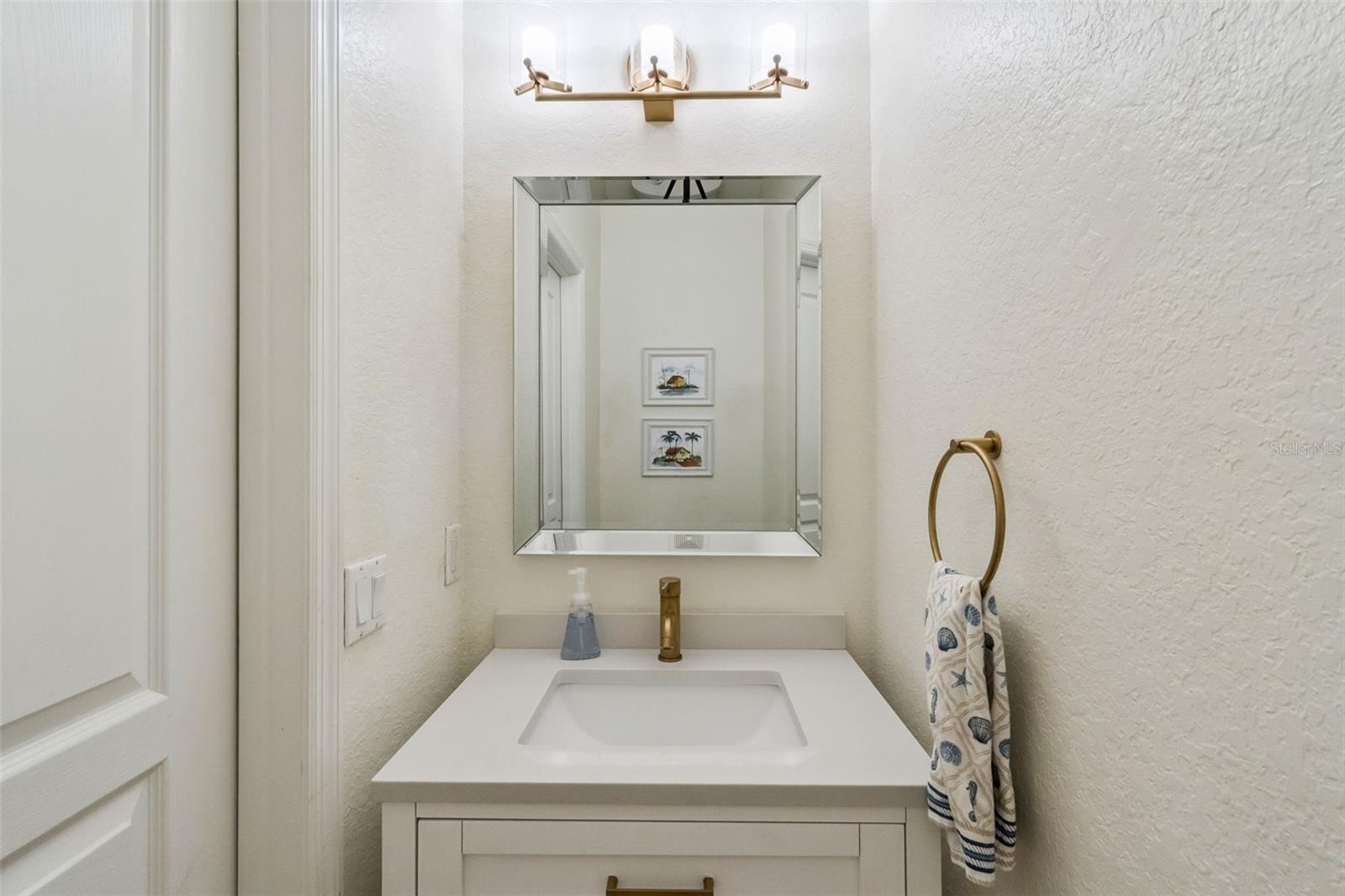 MANDALAY AT BELLA TRAE CONDO PH 8 BLDG 10 - Residential