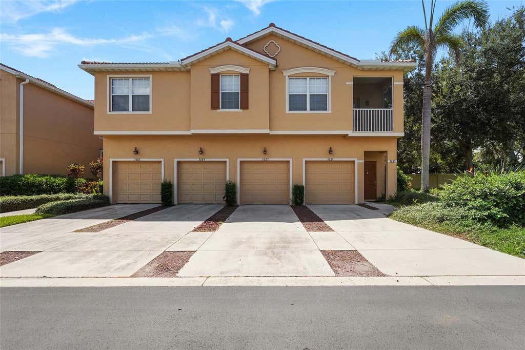 Photo of 3687 Parkridge Circle #8-106, Sarasota, FL 34243 (MLS # A4702712)