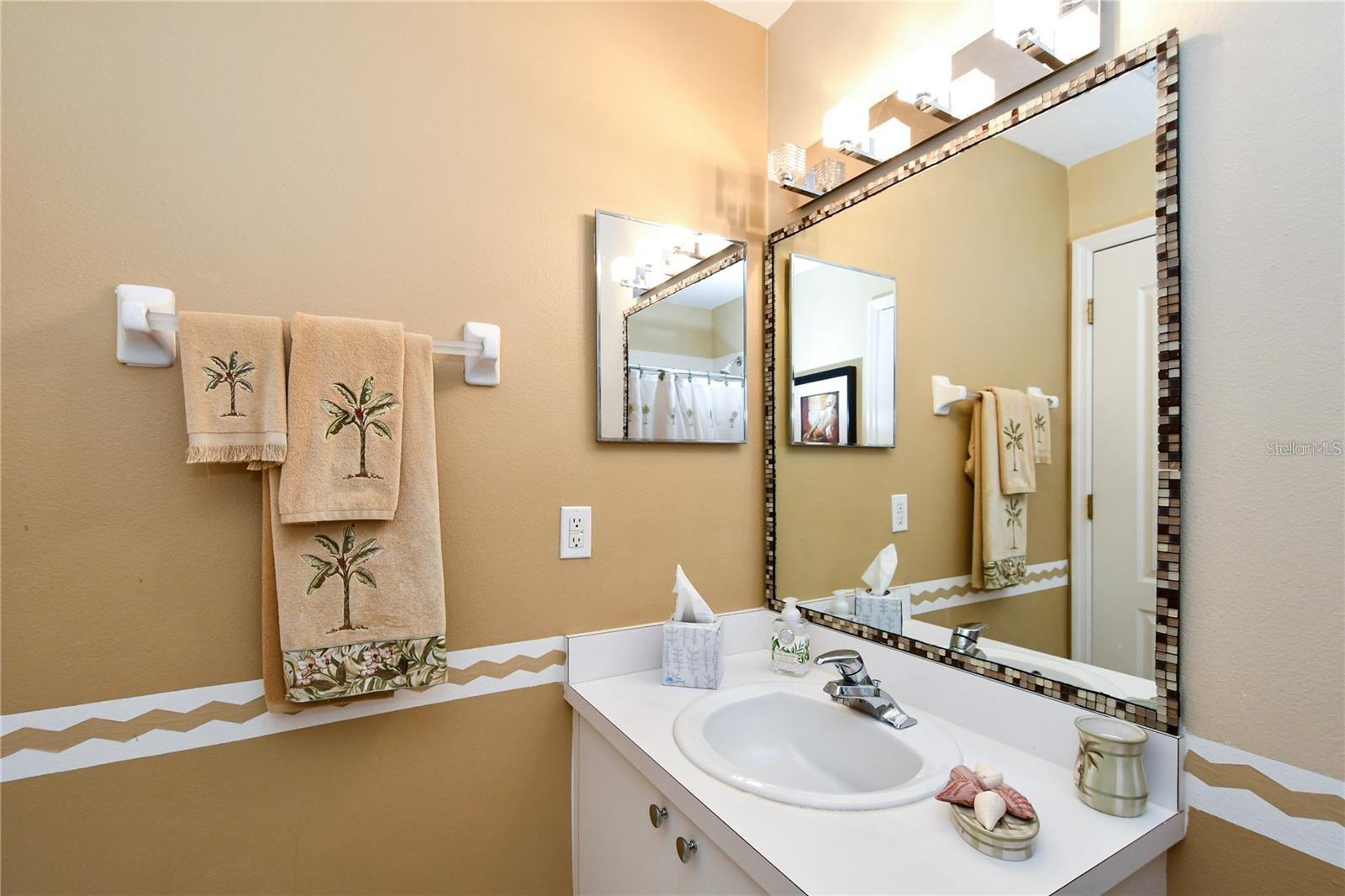 HERITAGE OAKS VERANDA 7 - Residential Lease