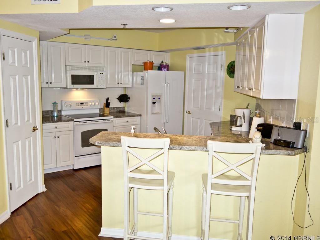 Ocean Walk Condo At Nsb - Residential