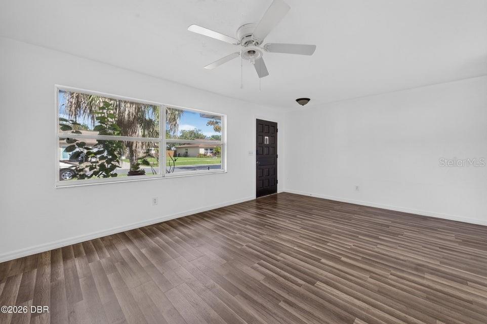 927 BOULDER DRIVE