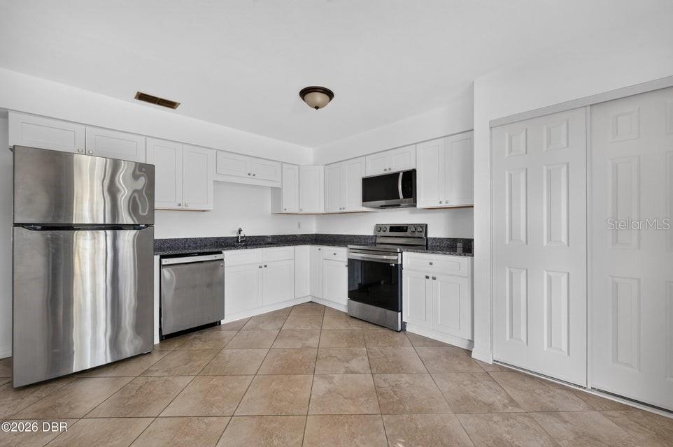 927 BOULDER DRIVE