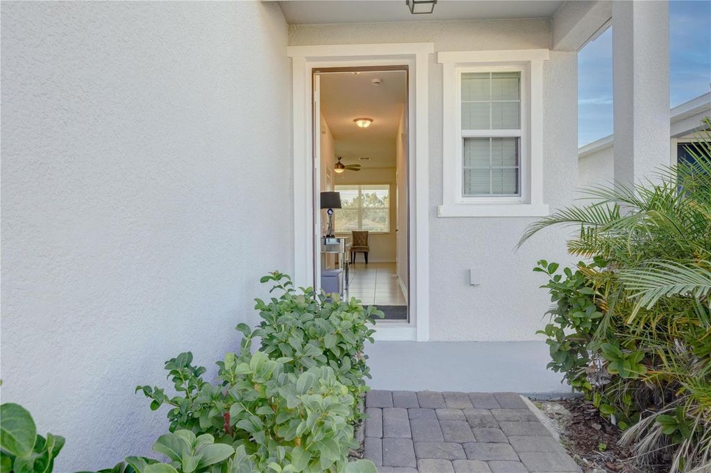 Photo of 16319 Winding Preserve Circle, Clermont, FL 34714 (MLS # S5140532)