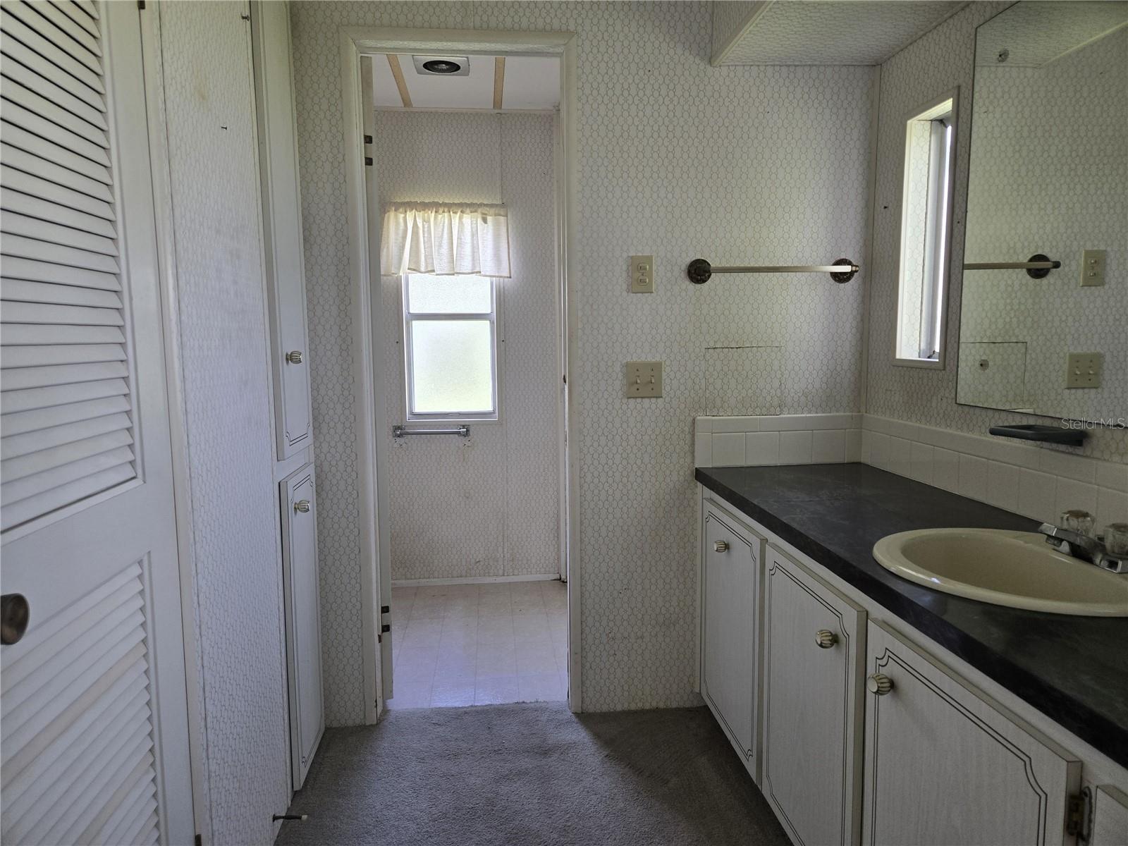 BANBURY VILLAGE CONDO - Residential