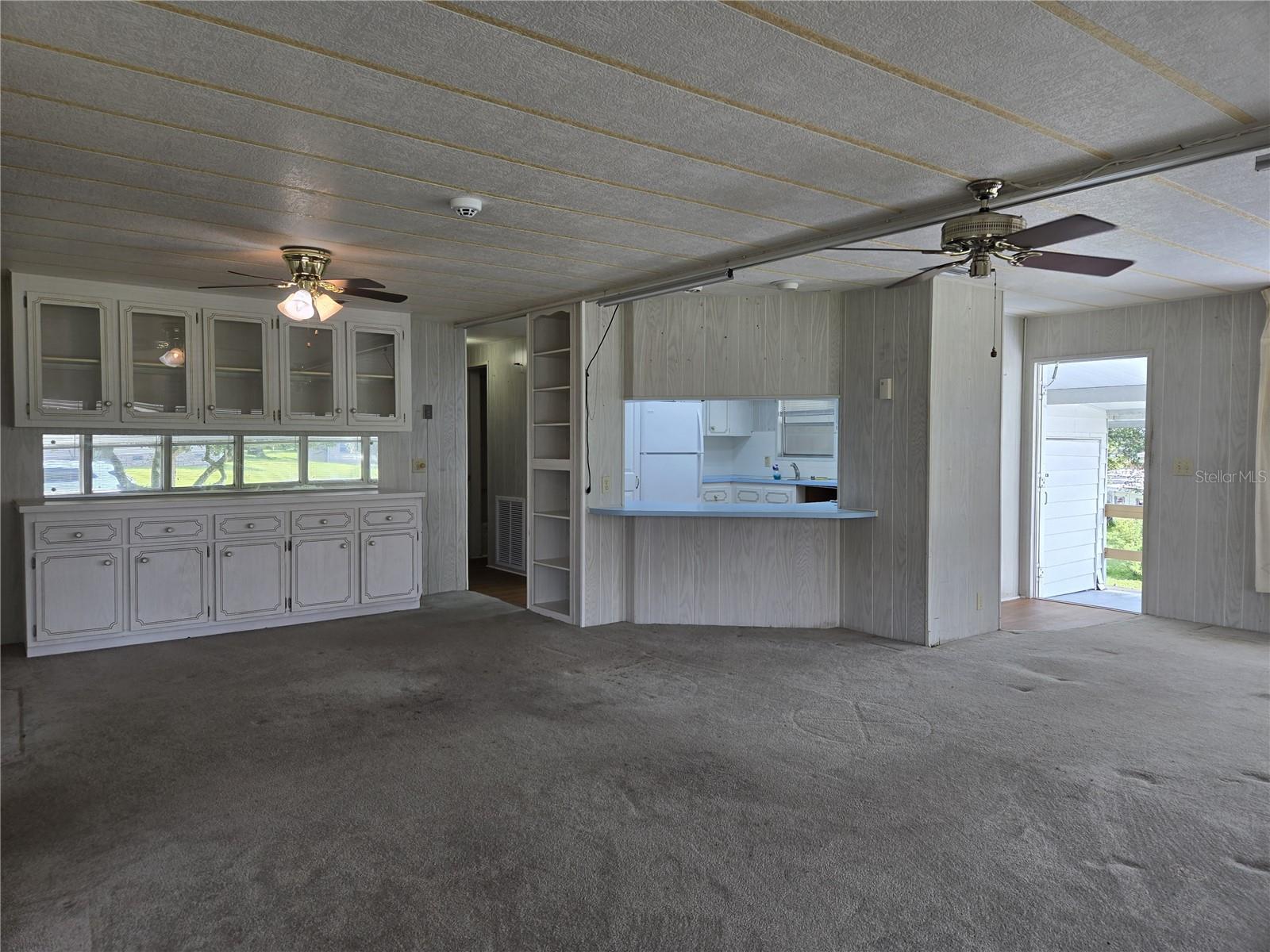 BANBURY VILLAGE CONDO - Residential