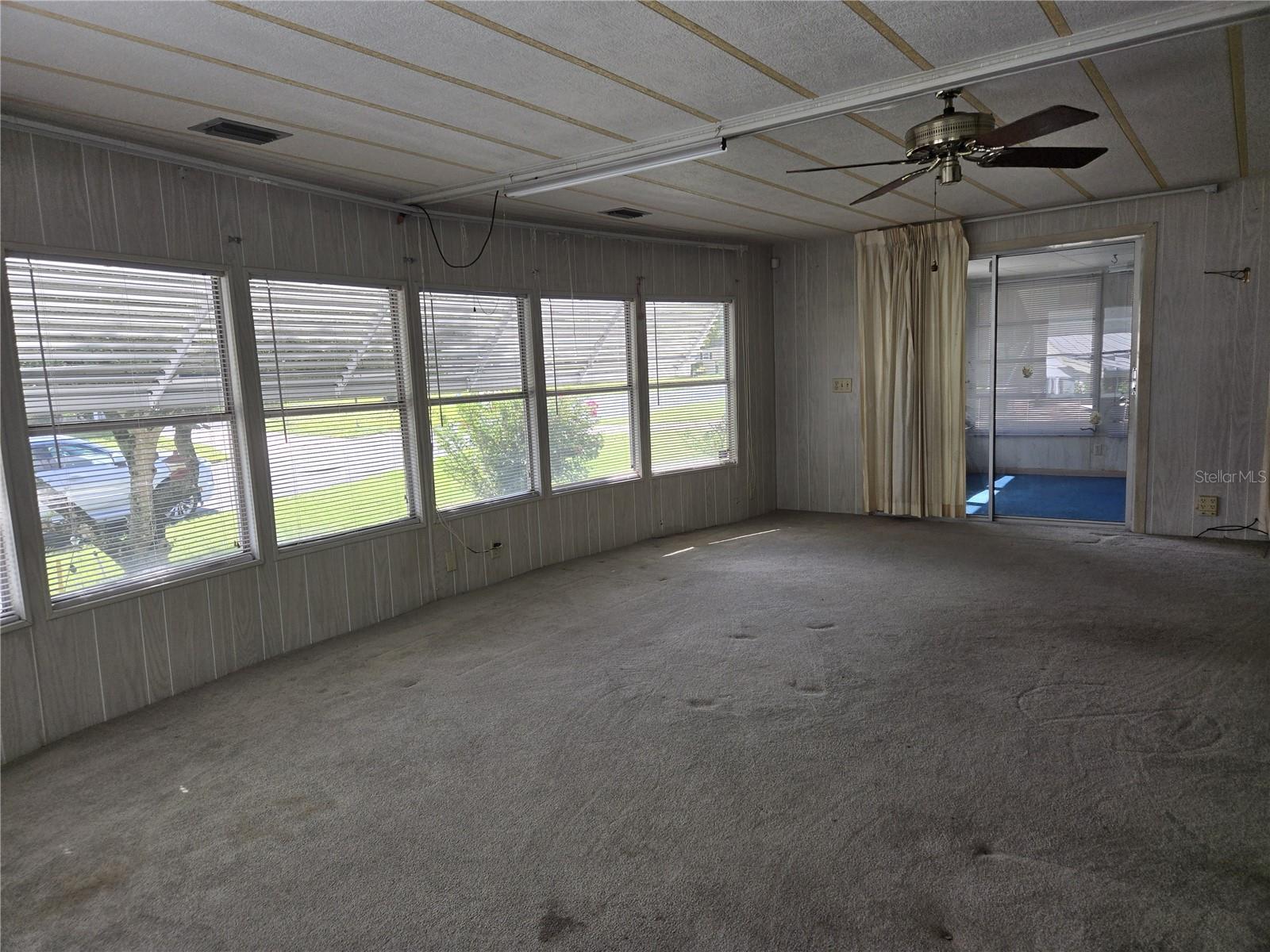 BANBURY VILLAGE CONDO - Residential