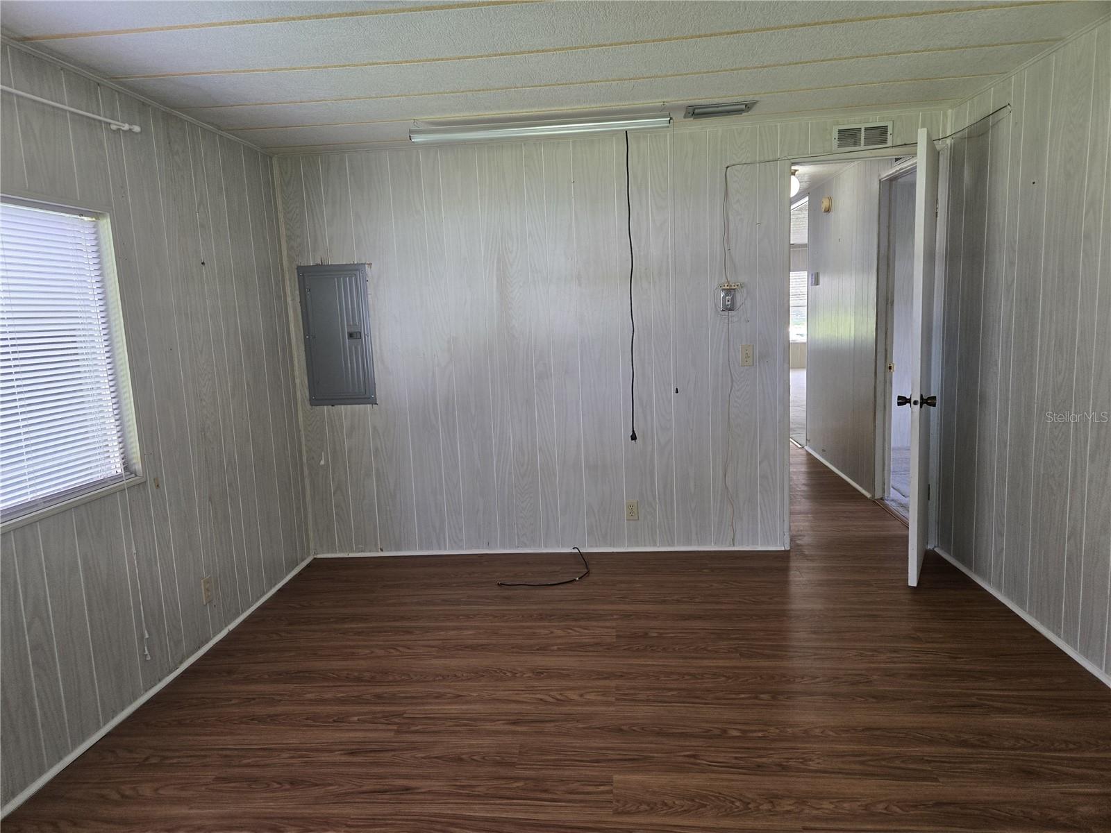 BANBURY VILLAGE CONDO - Residential