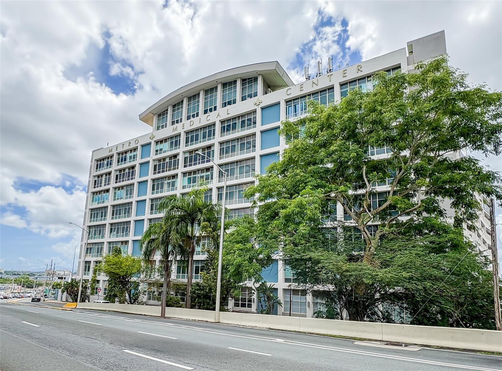 METRO MEDICAL CENTER - Commercial Sale