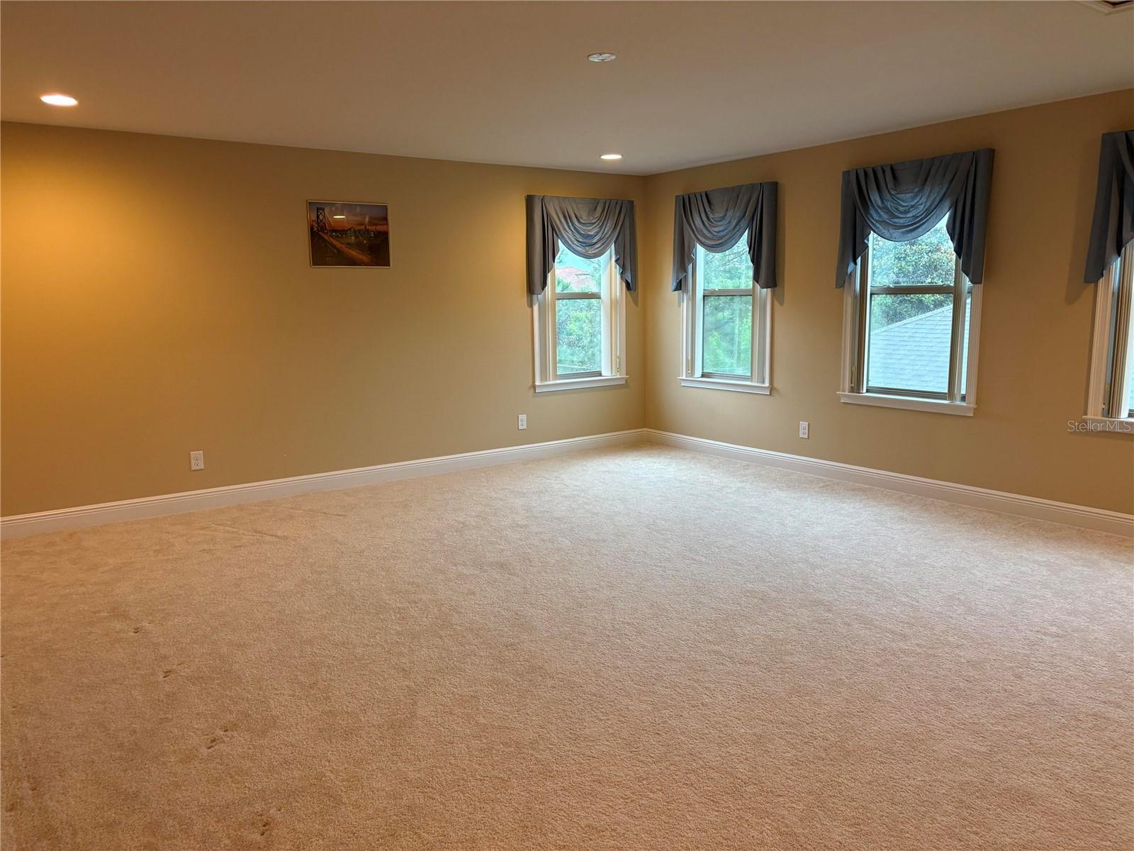 PEARL LAKE ESTATES - Residential