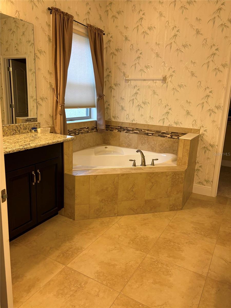 PEARL LAKE ESTATES - Residential