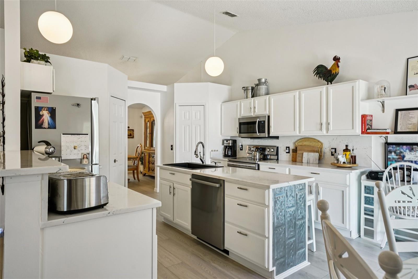 SPRING HILL - Residential