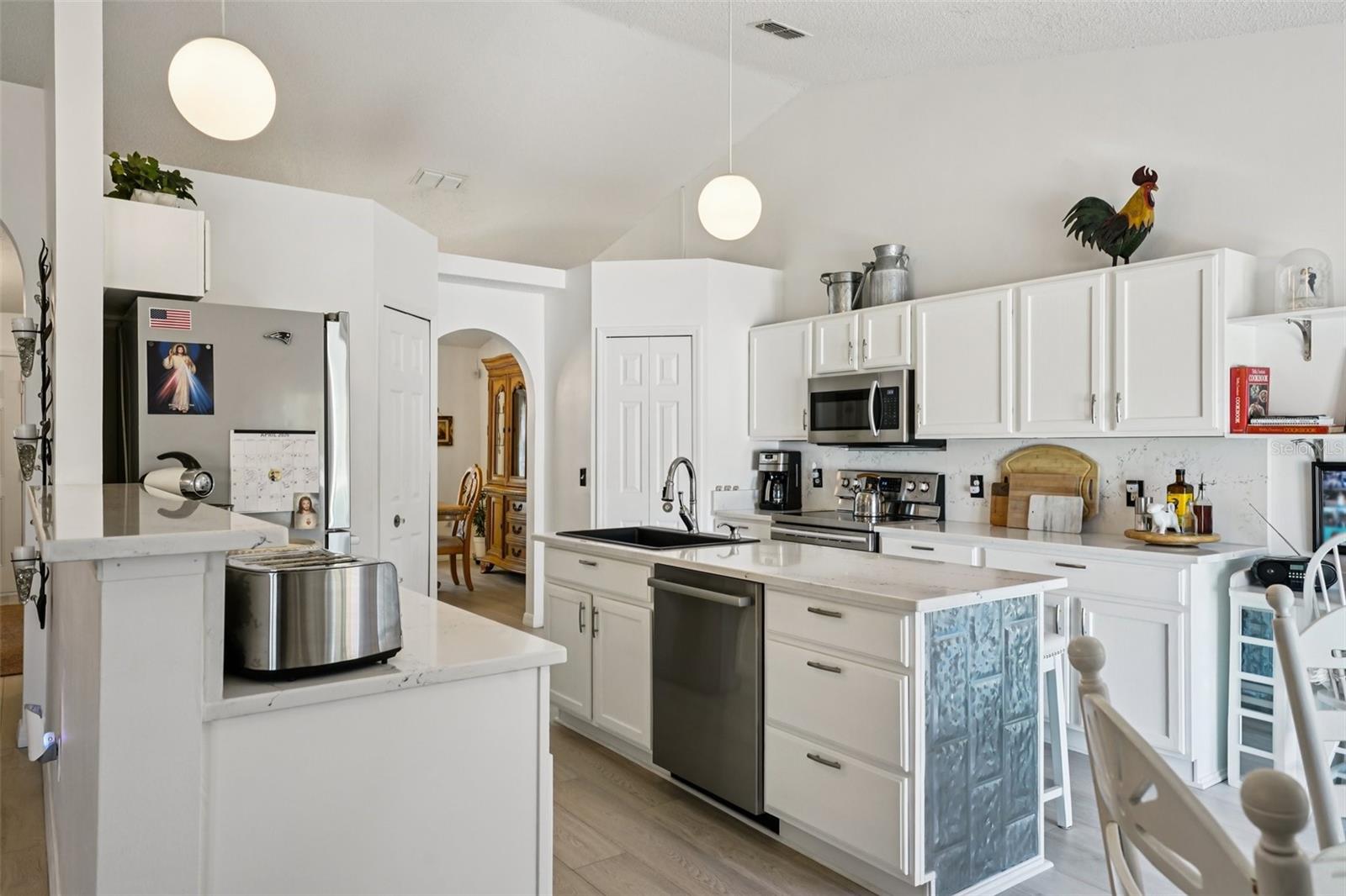 SPRING HILL - Residential