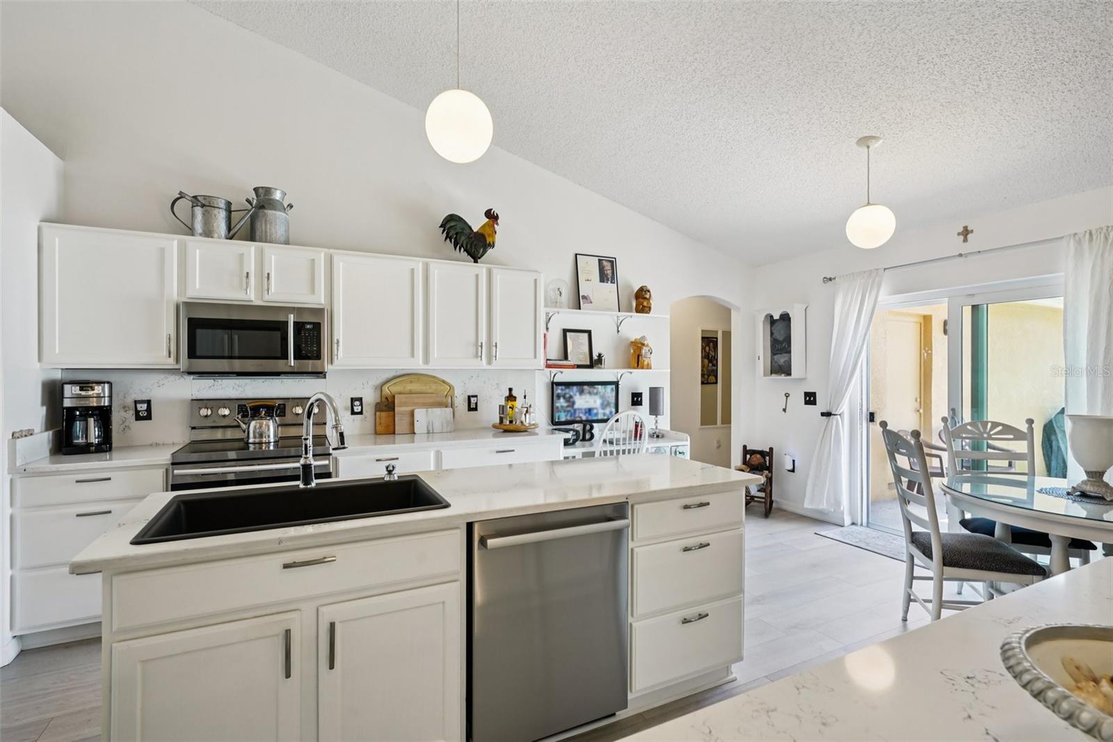 SPRING HILL - Residential