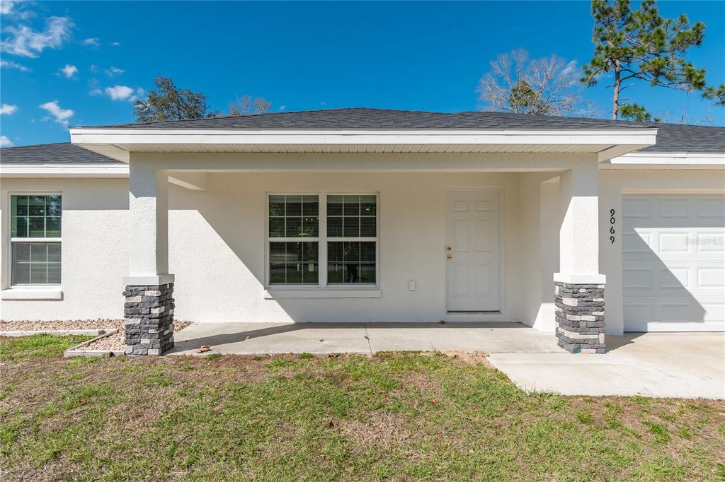 Photo of 9069 SE 156th Street, Summerfield, FL 34491 (MLS # OM718923)