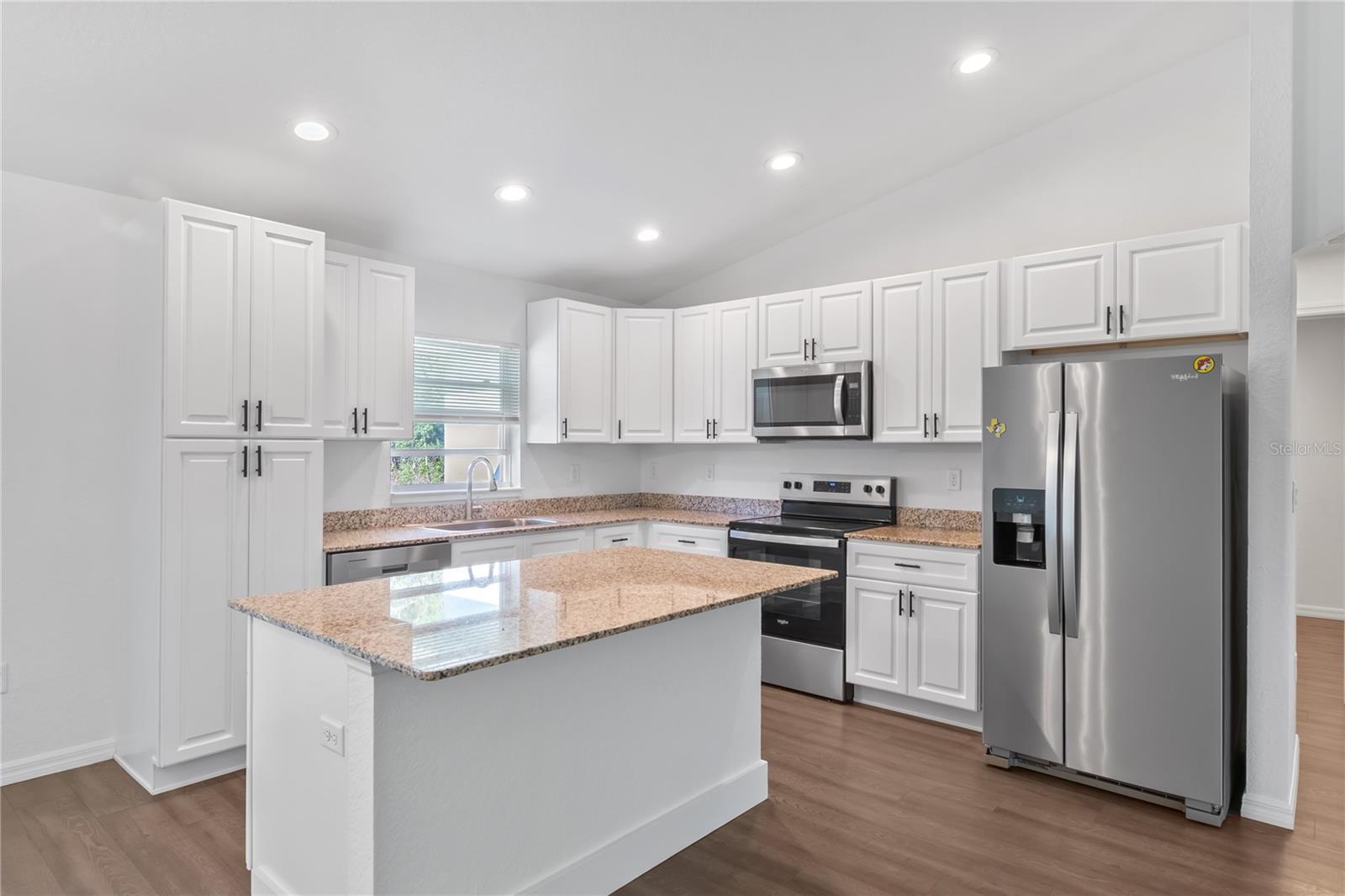 ORANGE BLOSSON HILLS - Residential