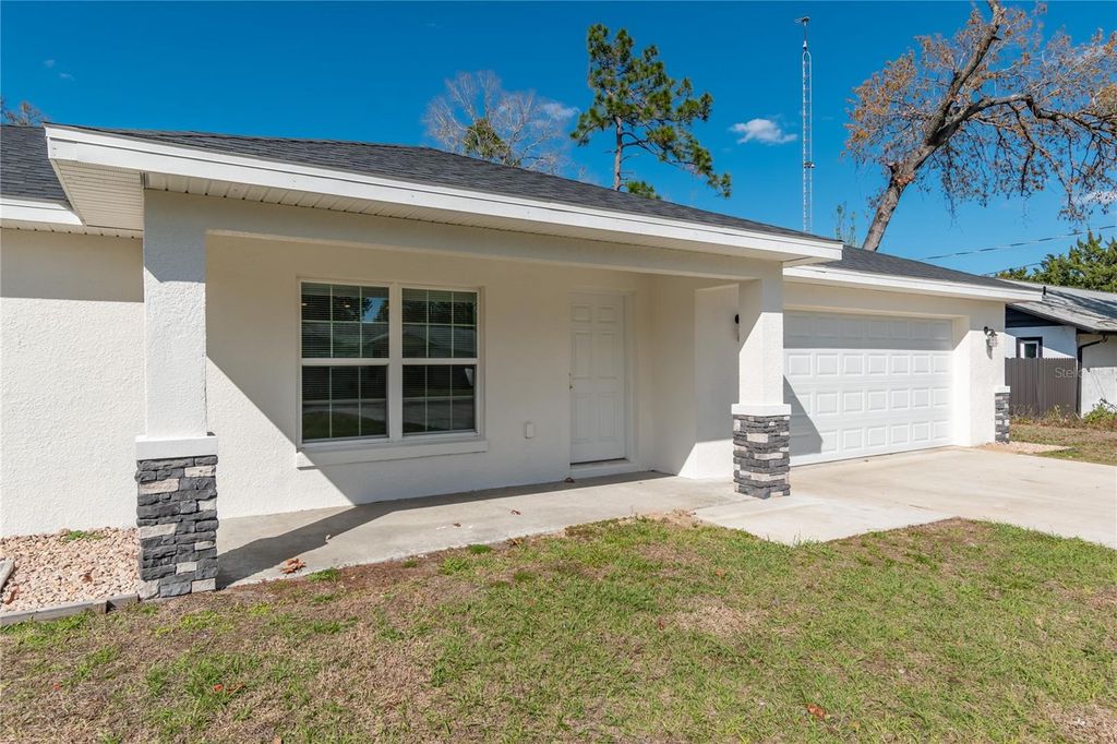 Photo of 9069 SE 156th Street, Summerfield, FL 34491 (MLS # OM718923)