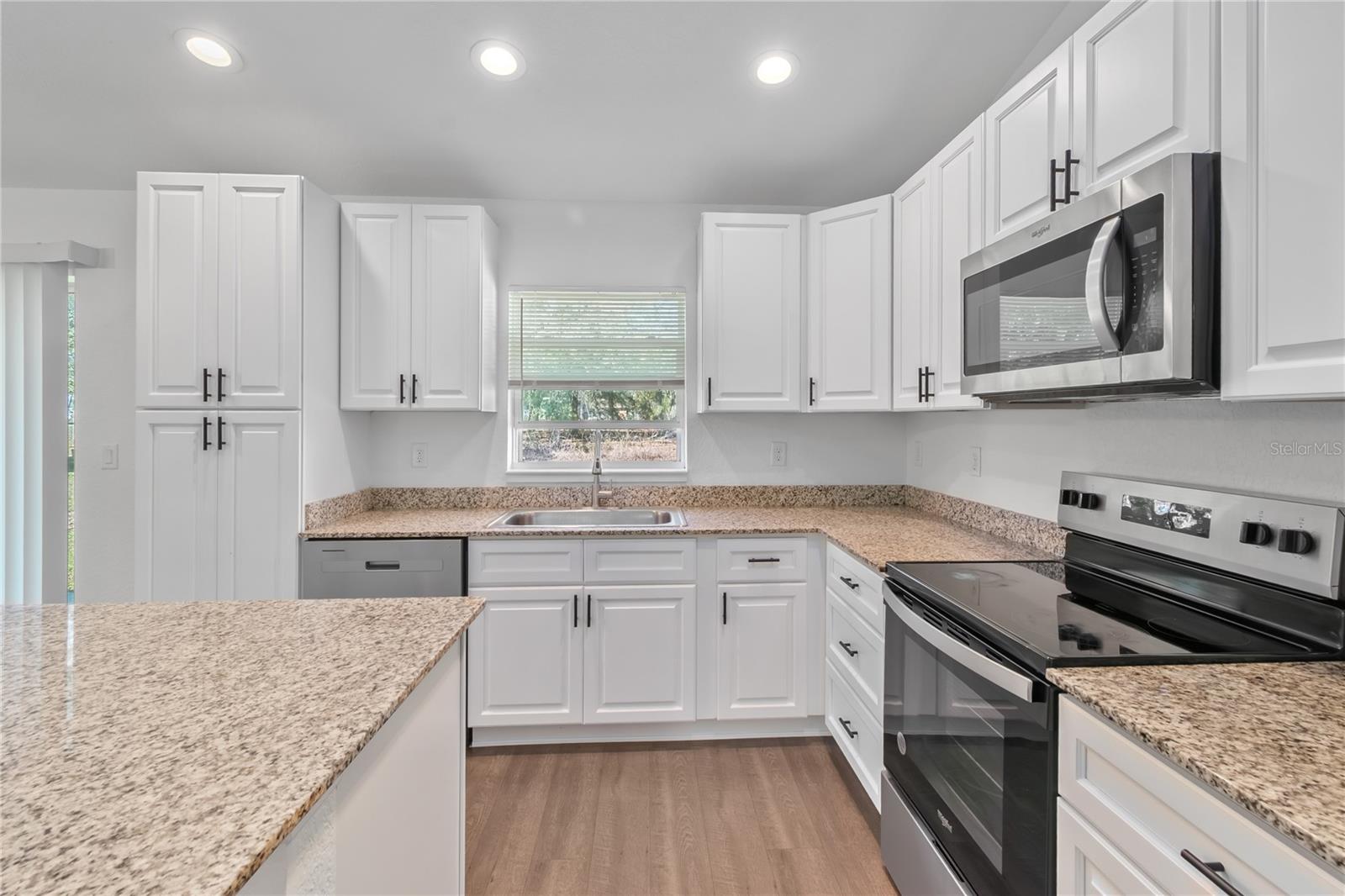 ORANGE BLOSSON HILLS - Residential