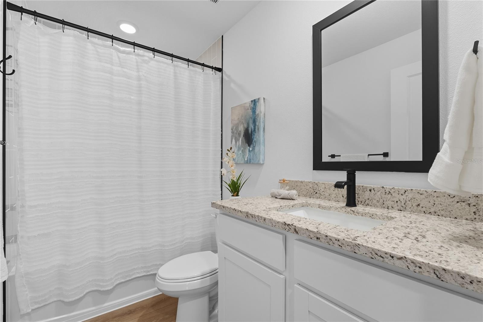 CROSSING/PALM RIVER - Residential