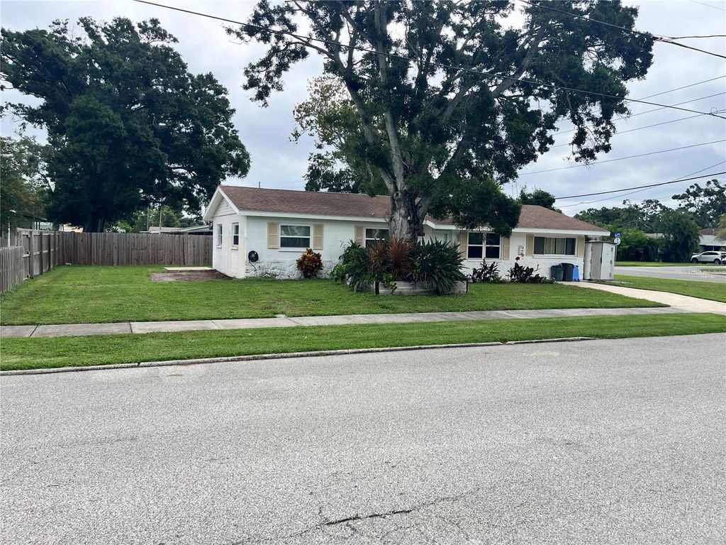 Photo of 7001 59th Street N, Pinellas Park, FL 33781 (MLS # TB8426856)