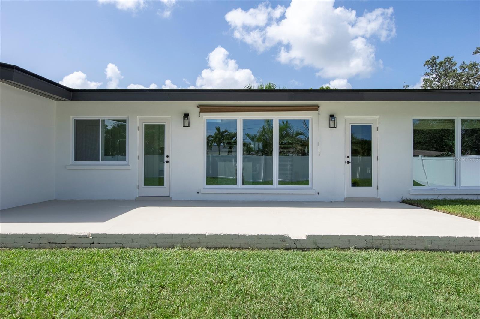 SUNSET BLUFFS ACRES - Residential