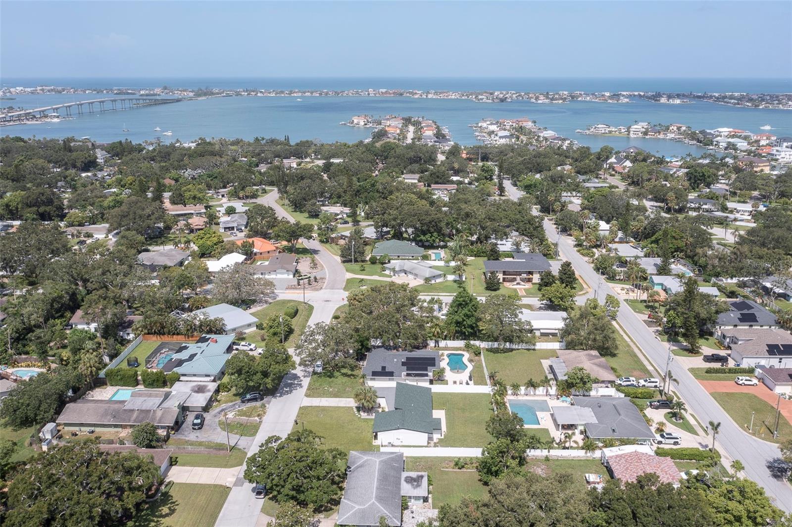 SUNSET BLUFFS ACRES - Residential