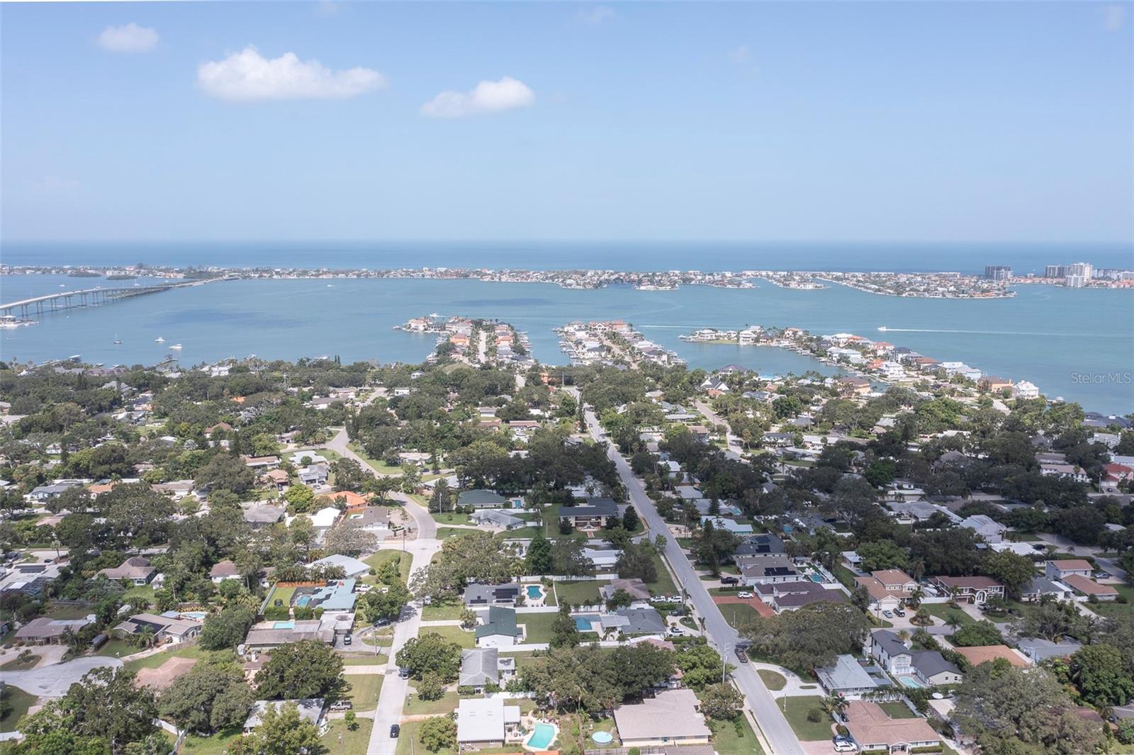 SUNSET BLUFFS ACRES - Residential