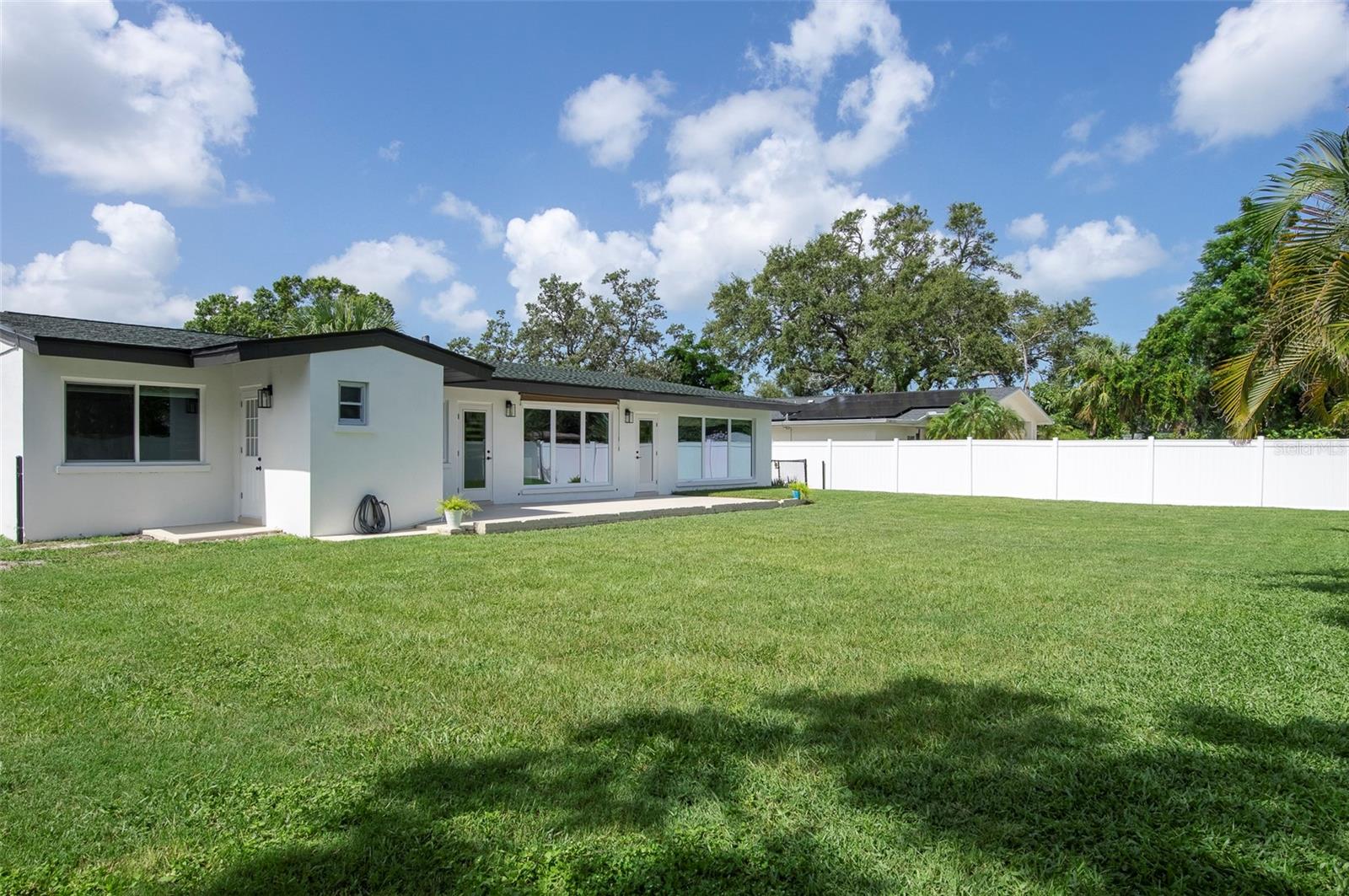 SUNSET BLUFFS ACRES - Residential