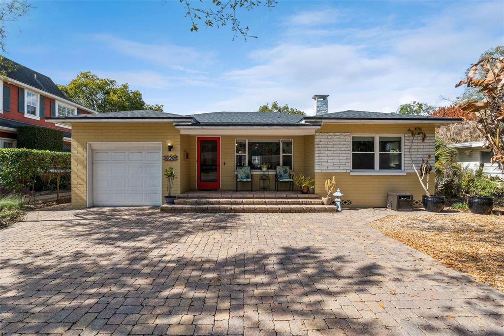 Photo of 3258 N Orange Avenue, Orlando, FL 32803 (MLS # O6384805)