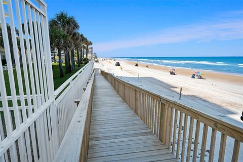 A home in DAYTONA BEACH