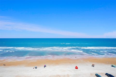 A home in DAYTONA BEACH