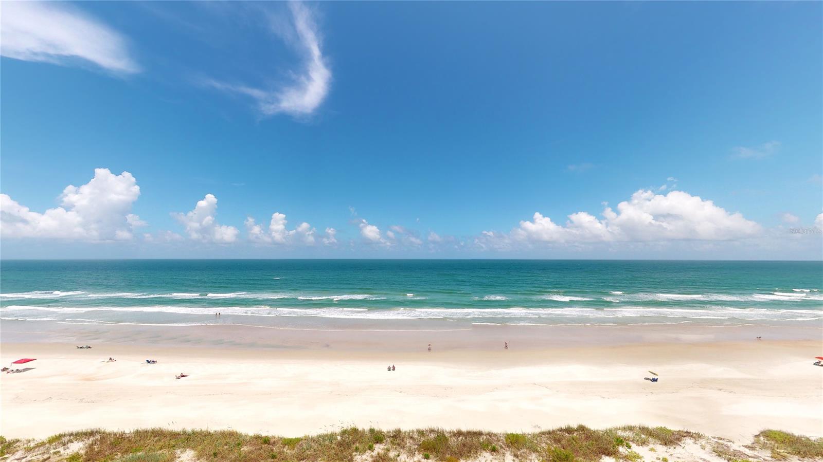 Towers 09 Condo - Residential