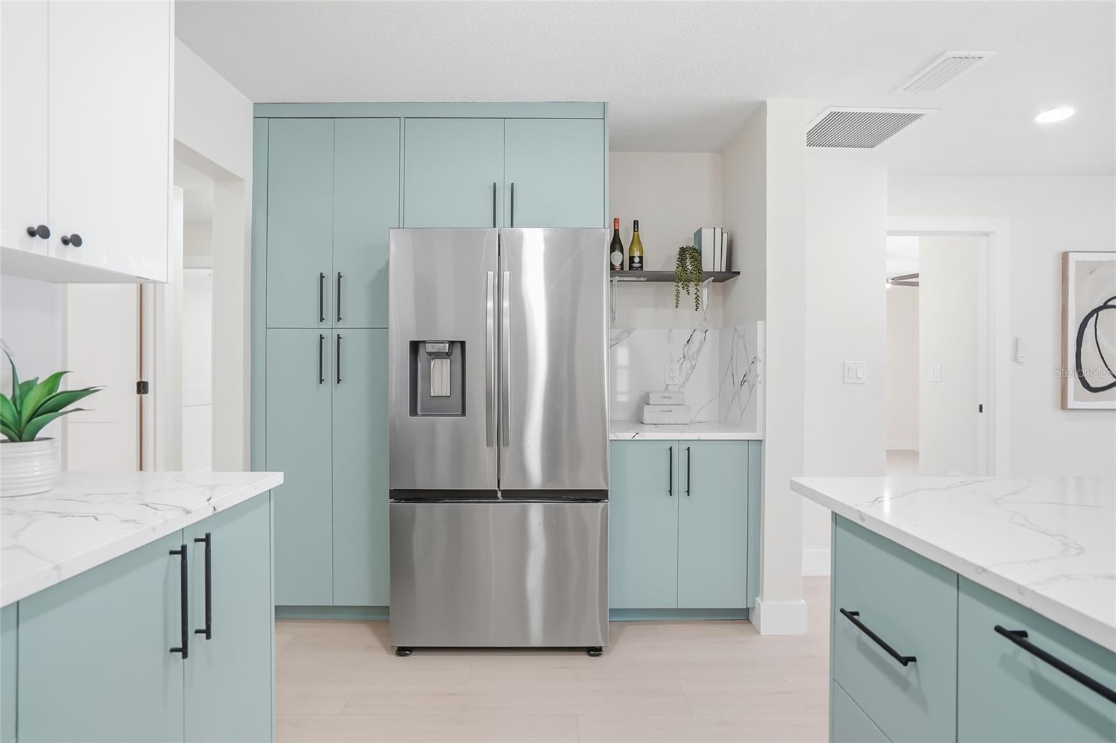 CLUBHOUSE ESTATES OF COUNTRYSIDE - Residential