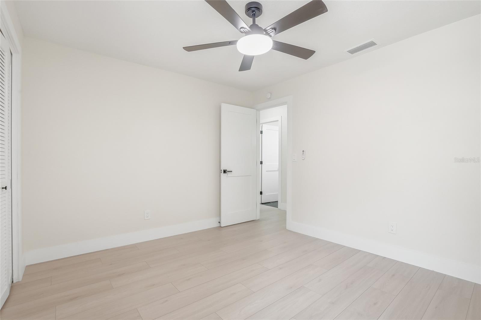 CLUBHOUSE ESTATES OF COUNTRYSIDE - Residential