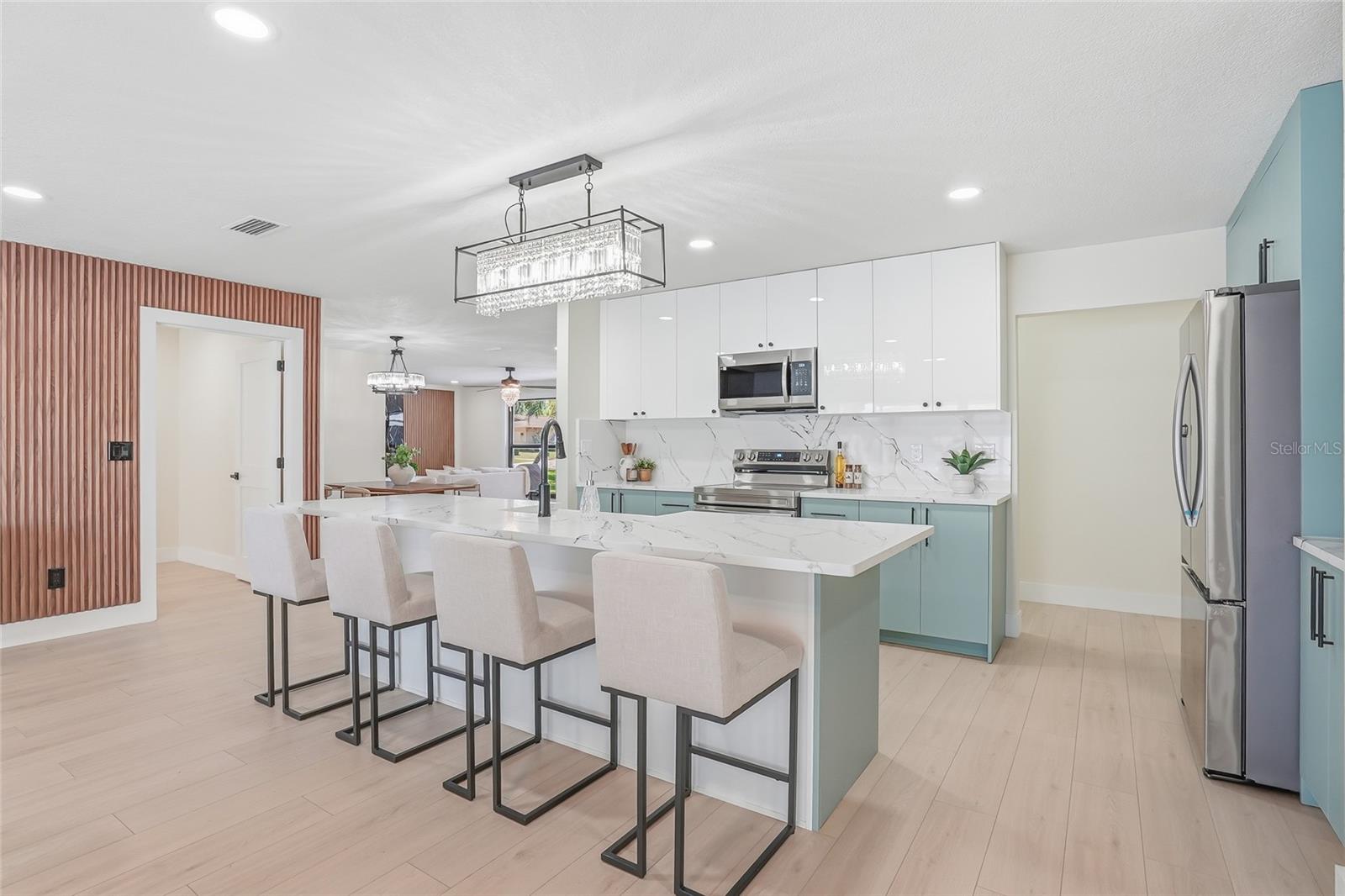 CLUBHOUSE ESTATES OF COUNTRYSIDE - Residential