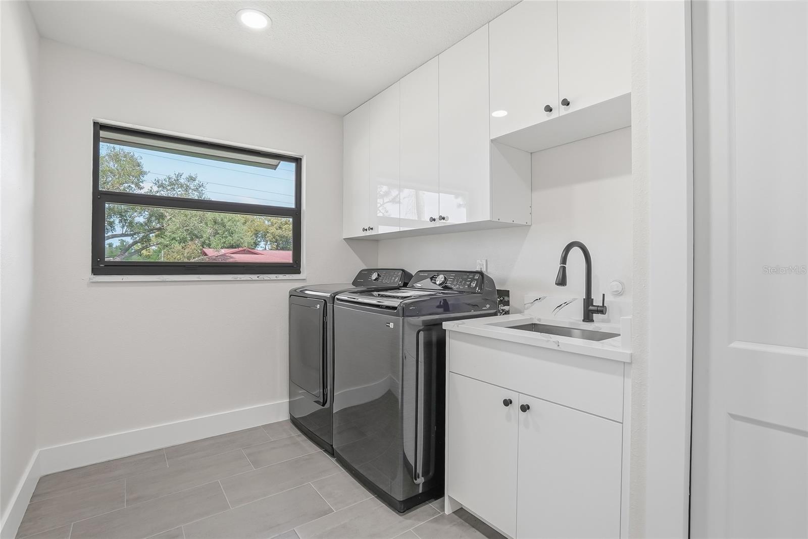 CLUBHOUSE ESTATES OF COUNTRYSIDE - Residential