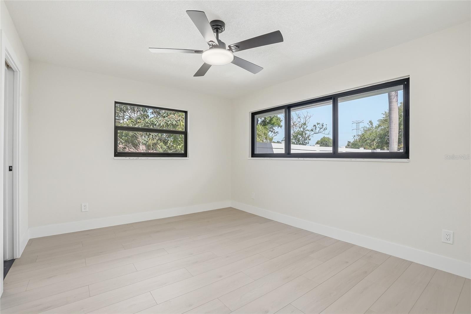 CLUBHOUSE ESTATES OF COUNTRYSIDE - Residential