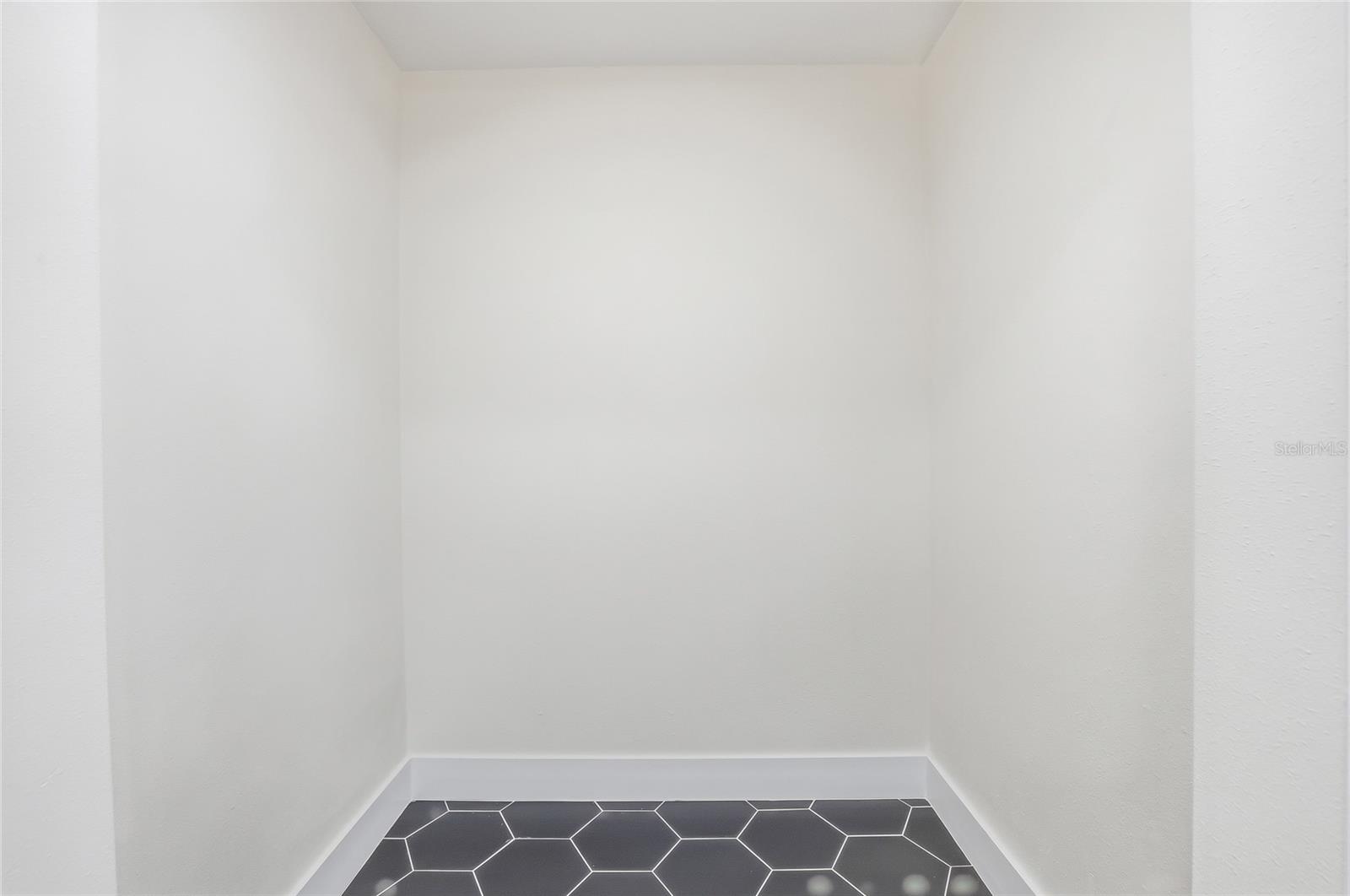 CLUBHOUSE ESTATES OF COUNTRYSIDE - Residential