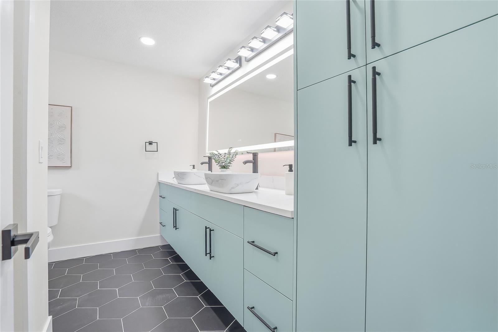 CLUBHOUSE ESTATES OF COUNTRYSIDE - Residential