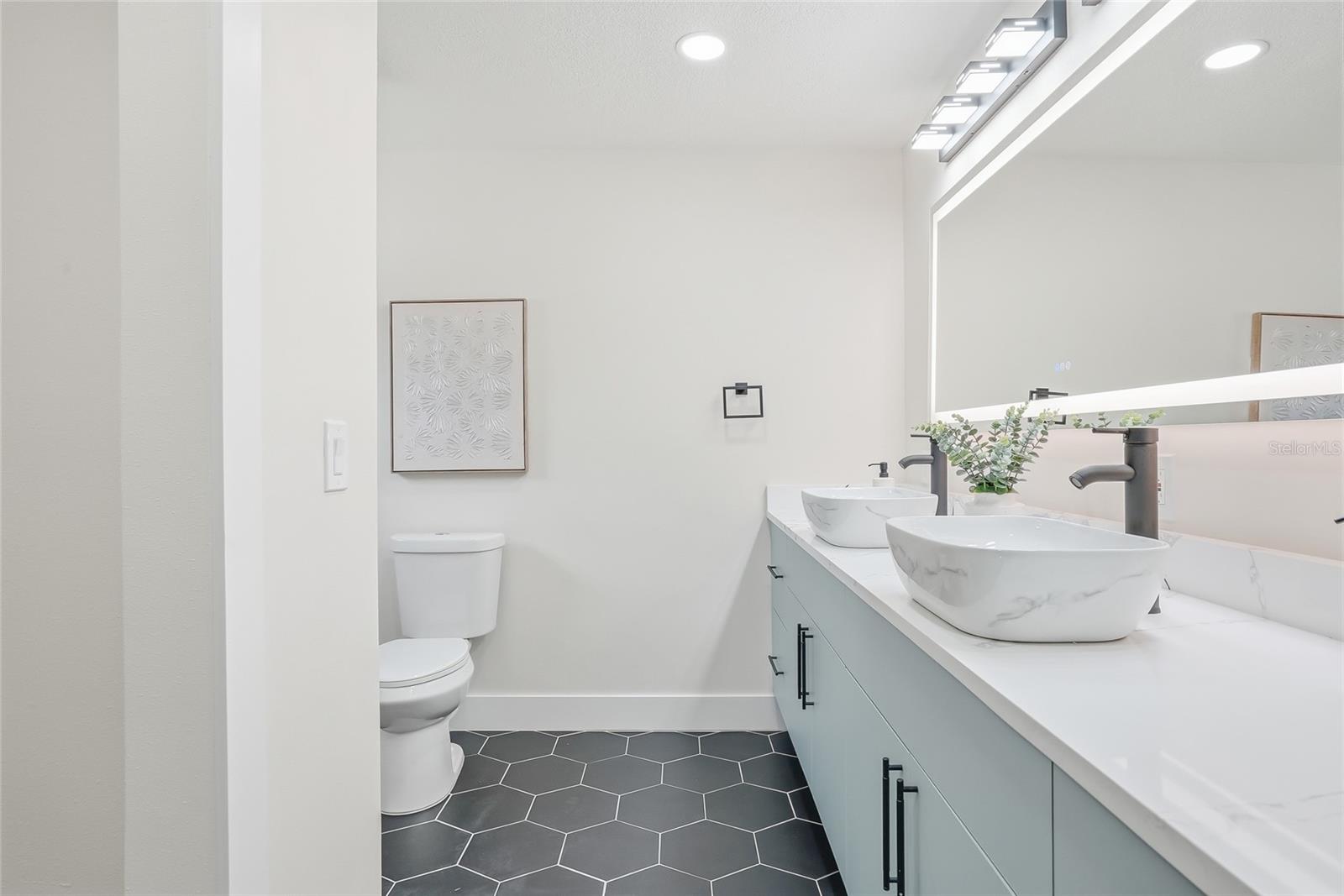 CLUBHOUSE ESTATES OF COUNTRYSIDE - Residential