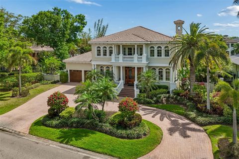 Photo of 4804 Culbreath Isles Road, Tampa, FL 33629 (MLS # TB8494510)