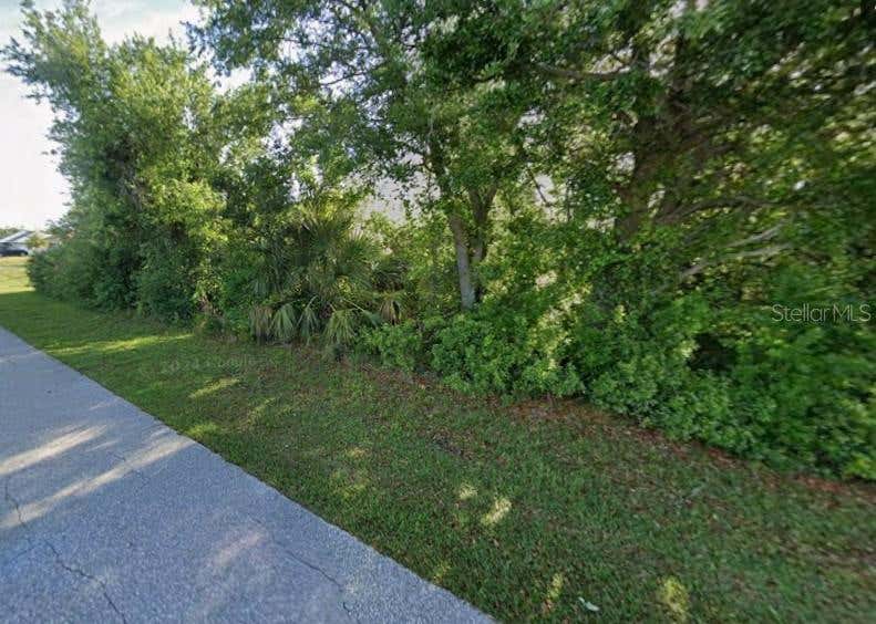 Photo of 6368 Brookridge Street, Englewood, FL 34224 (MLS # A4703907)