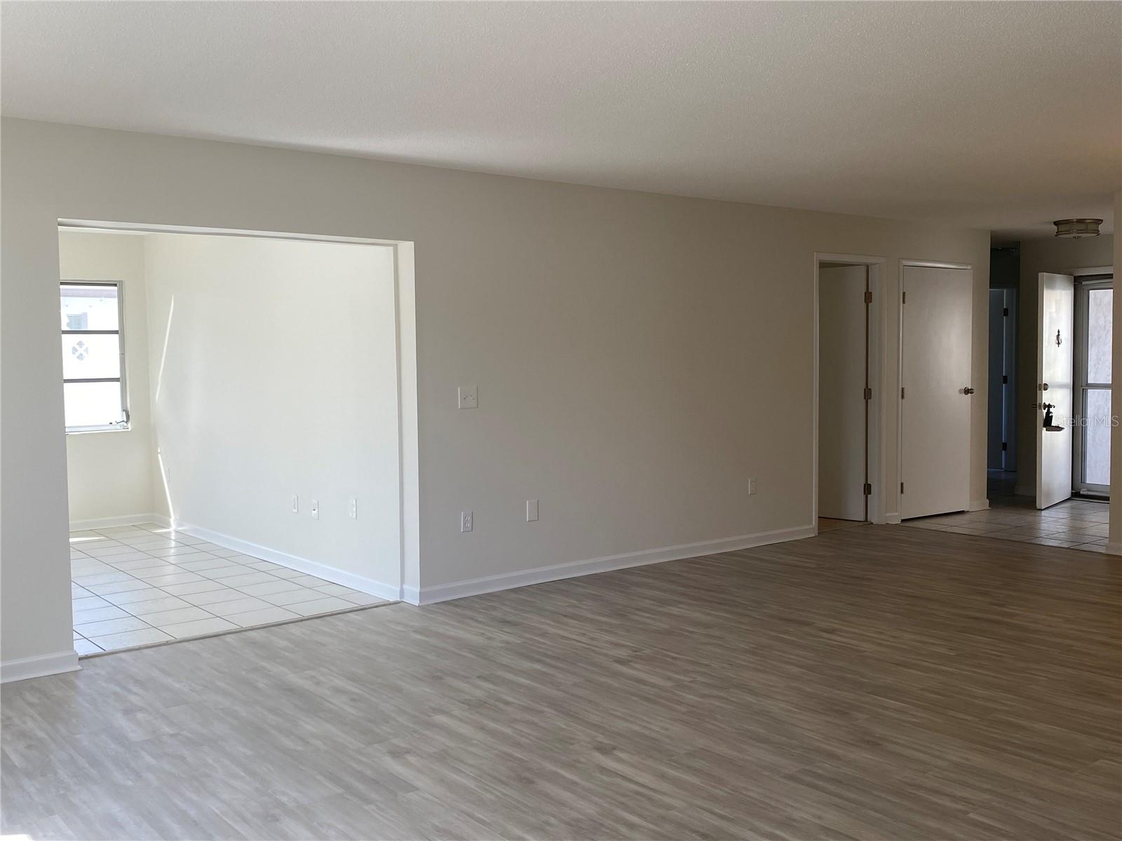 VILLAGE IN THE PINES NOR - Residential