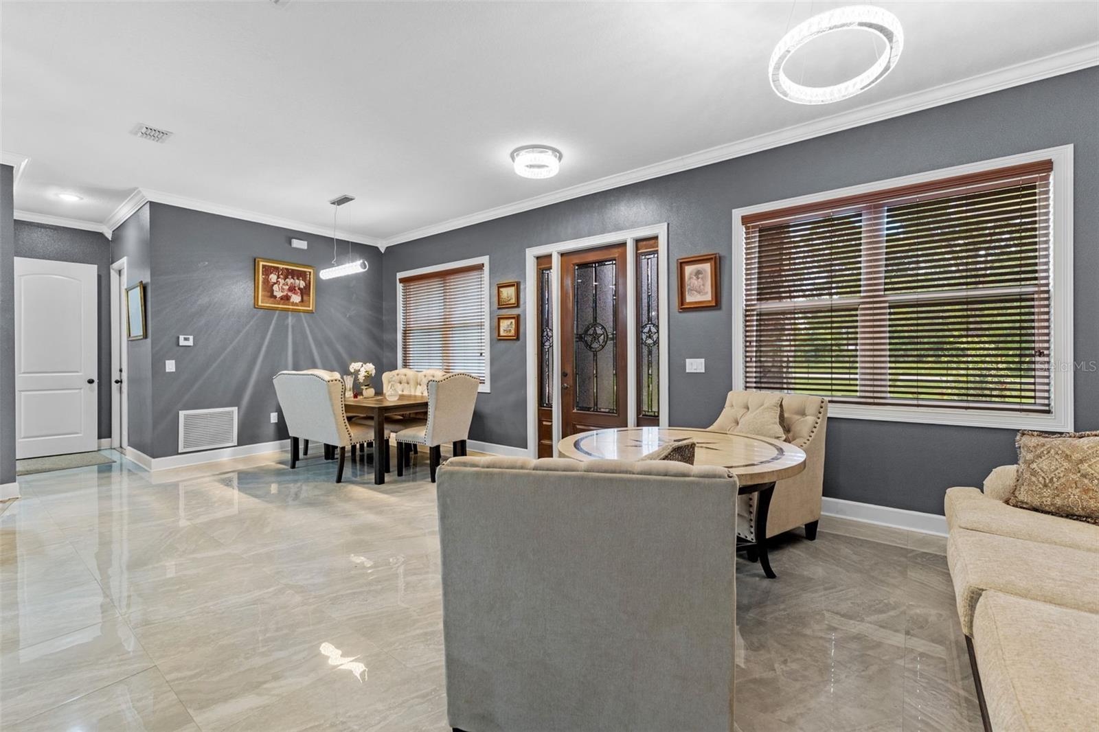 LAKE HELEN - Residential